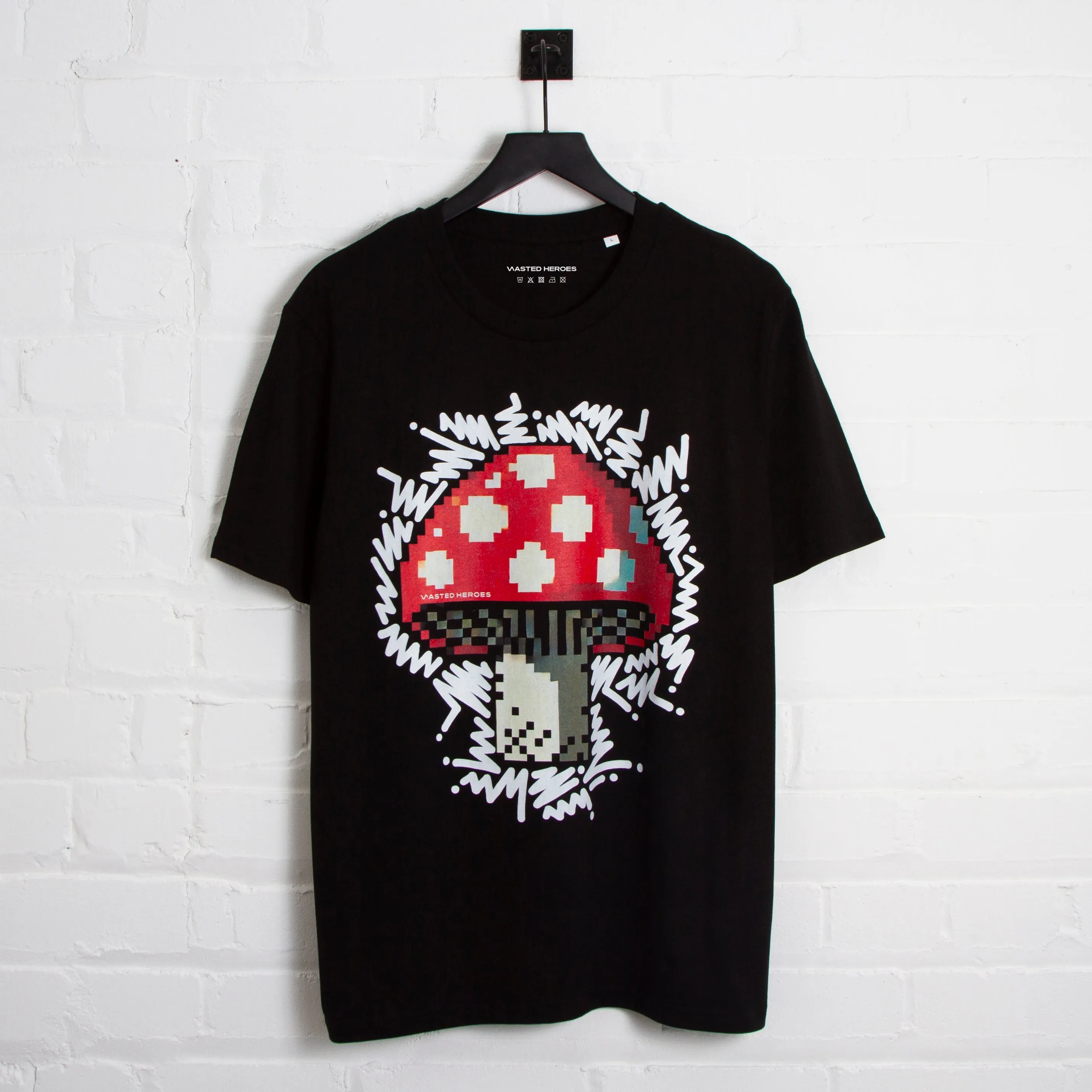 Doodle Pixel Shroom Front Print - Tshirt - Black