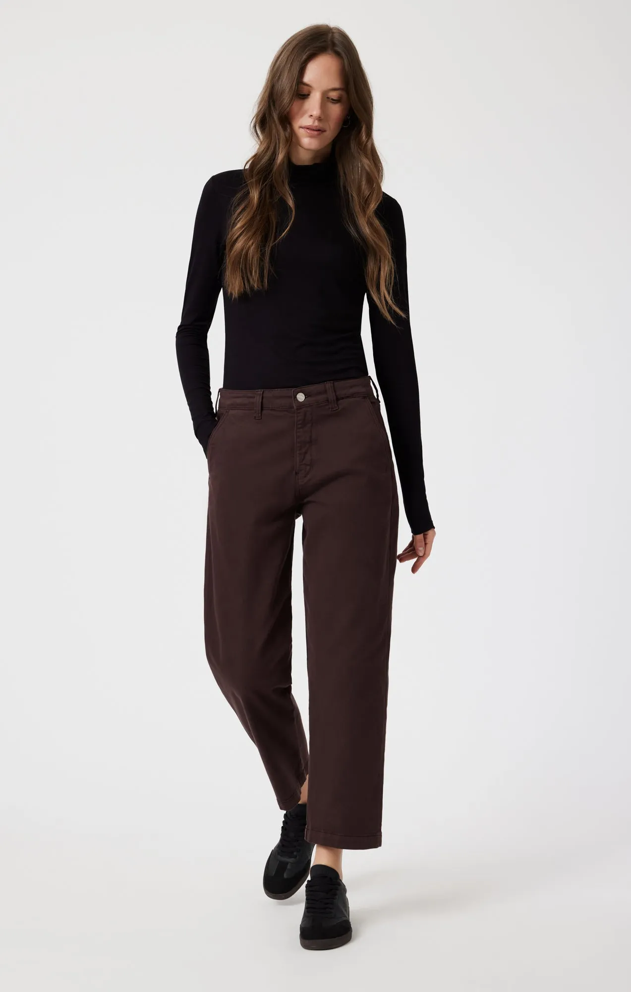 LAUREN STRAIGHT CHINO IN CURRANT CASUAL TWILL