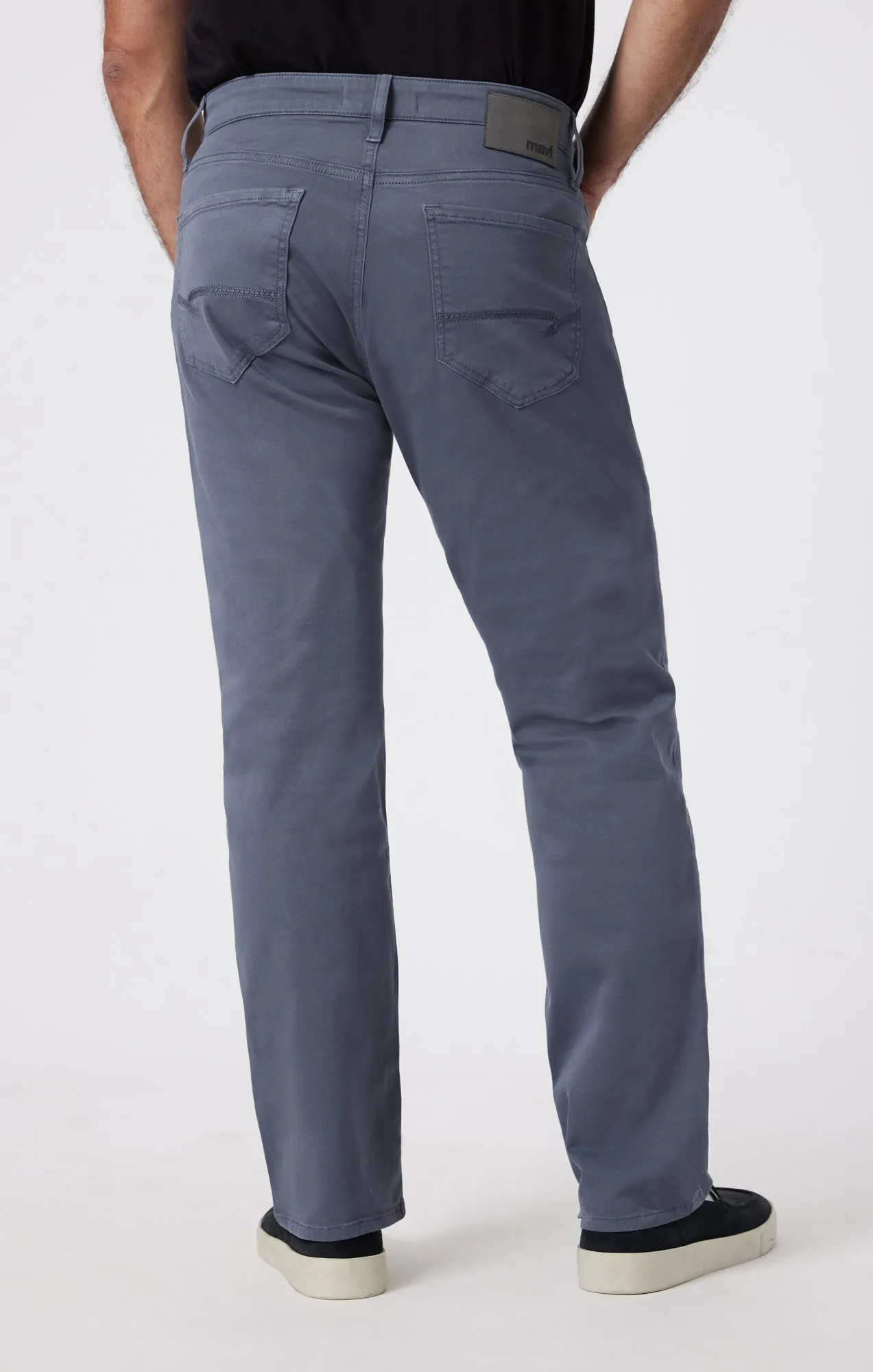 ZACH STRAIGHT LEG IN INDIGO CASUAL TWILL